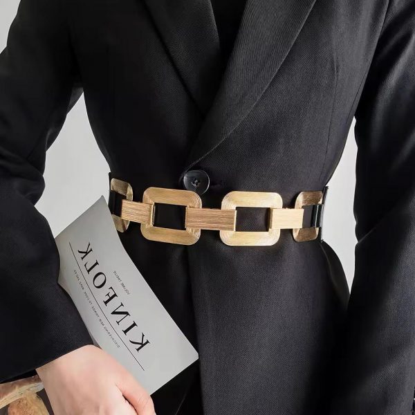 Statement Gold-Link Stretch Belt