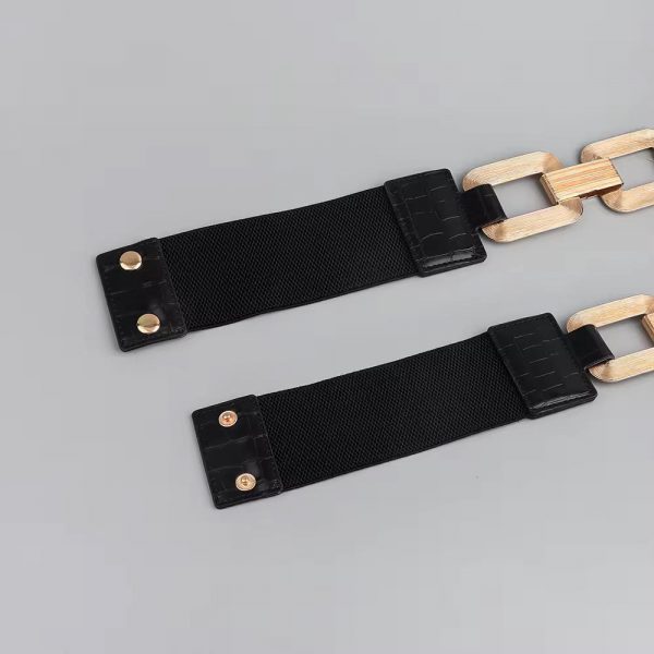 Statement Gold-Link Stretch Belt